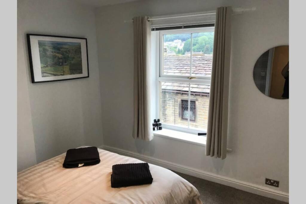 Back Holme Cottage Holmfirth Bagian luar foto