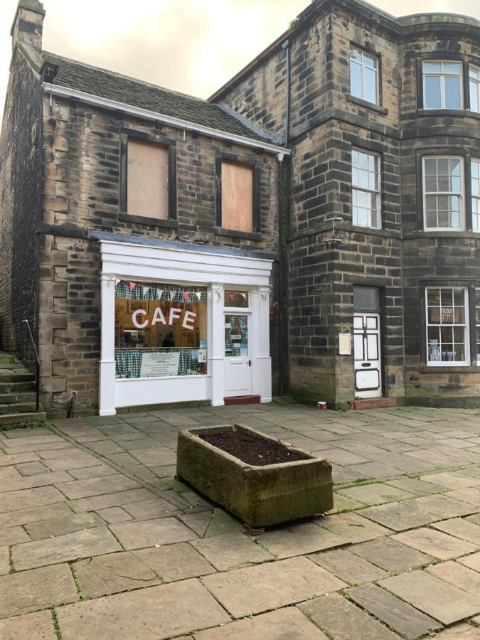 Back Holme Cottage Holmfirth Bagian luar foto